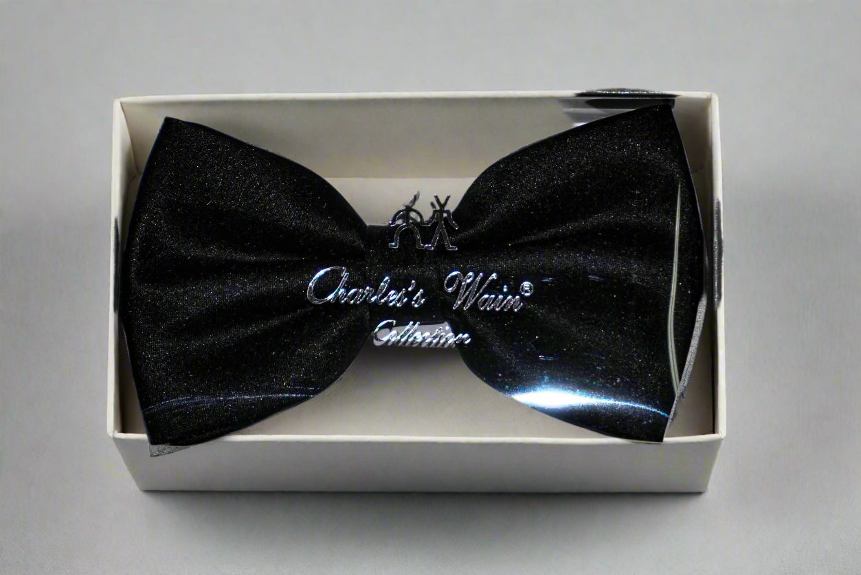 Charles Wain boxed solid color bow tie