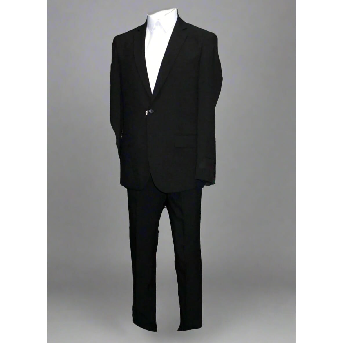 LUCCI Men's Classic Fit Suit