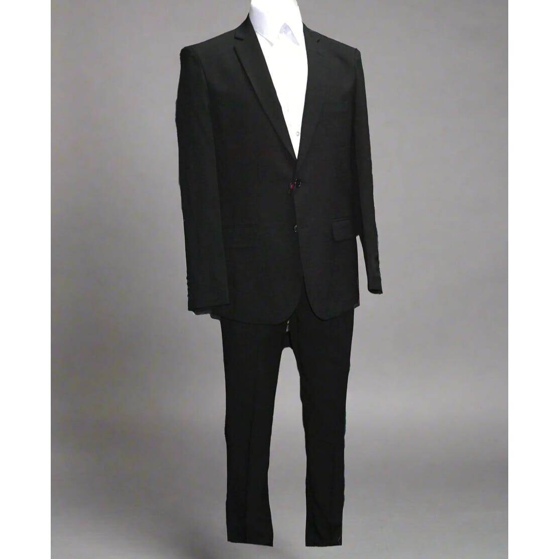LUCCI Men's Classic Fit Suit