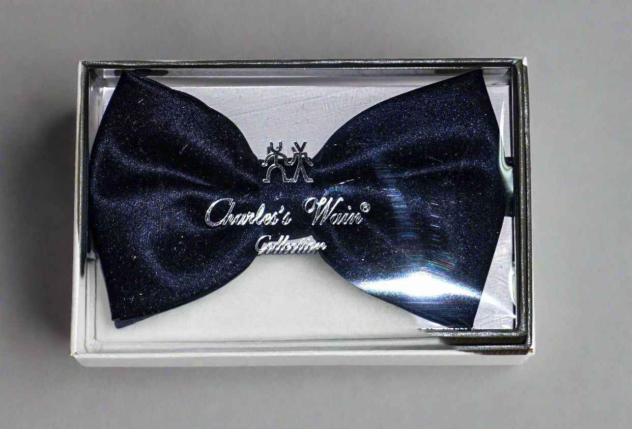 Charles Wain boxed solid color bow tie