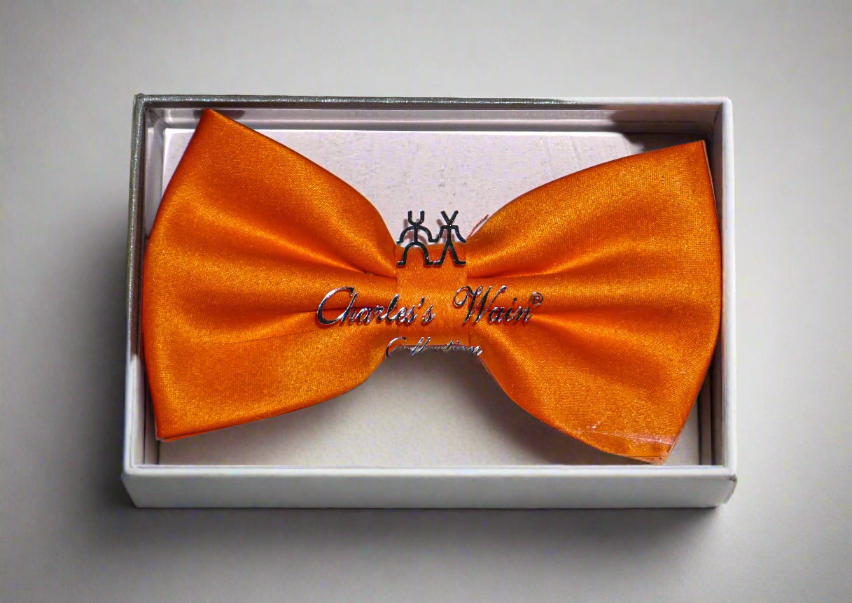 Charles Wain boxed solid color bow tie